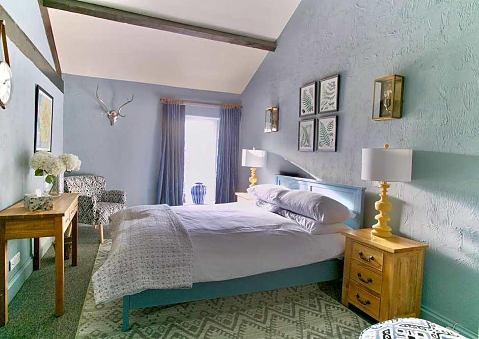 The Brown Horse Inn