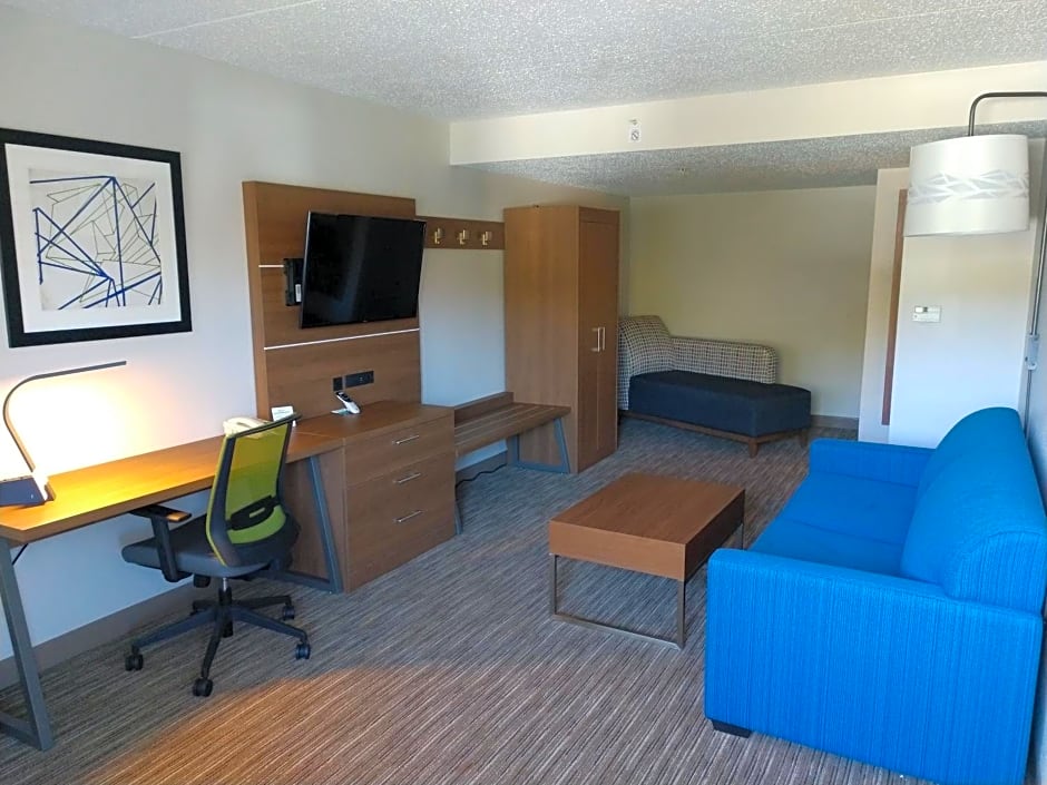 Holiday Inn Express Murrysville - Delmont By IHG
