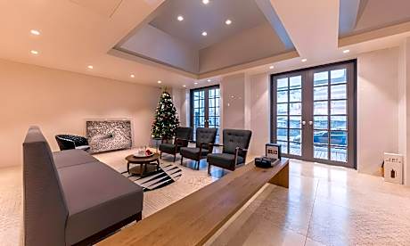 Winners Hotel