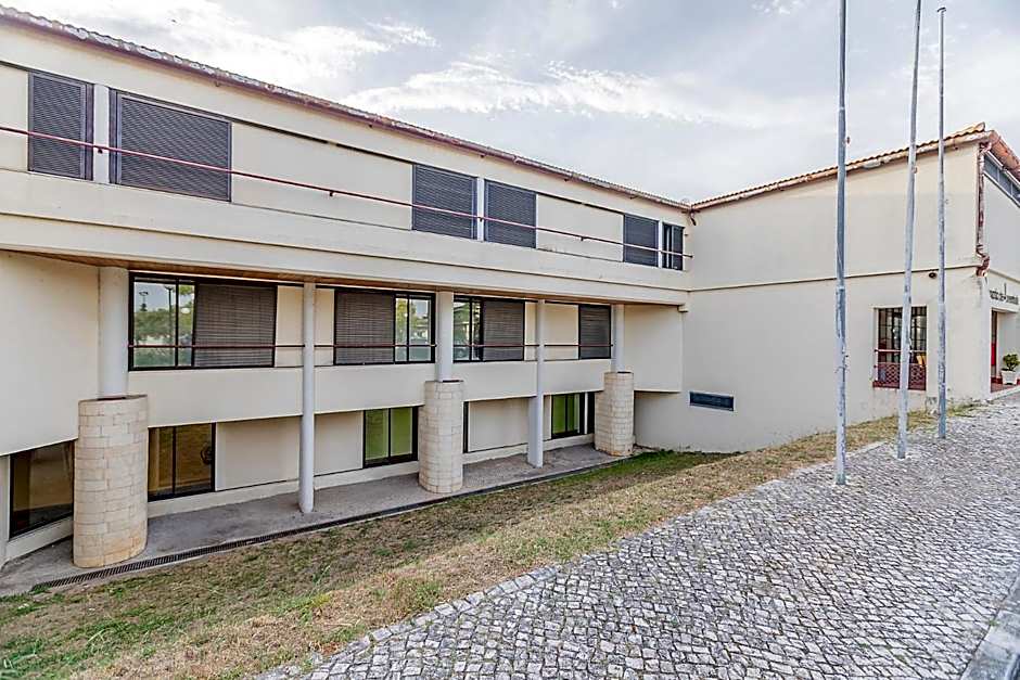 HI Almada - Pousada de Juventude