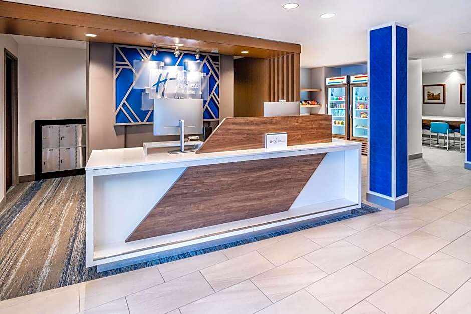 Holiday Inn Express Hotel & Suites Lander By IHG