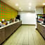La Quinta Inn & Suites by Wyndham St Paul-Woodbury