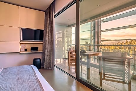 Executive Room with Mountain View