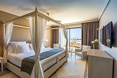 Junior Suite Club Premium