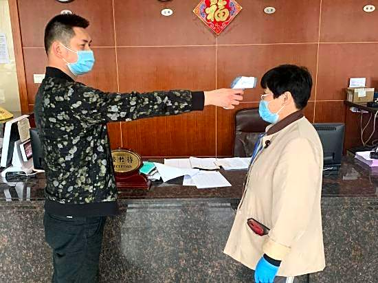 Qingzhu·Xinyin Hotel (Lishe Airport Shiqi Subway Station Branch)