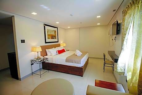 Belltower CSheLi Suites Bantay - Vigan