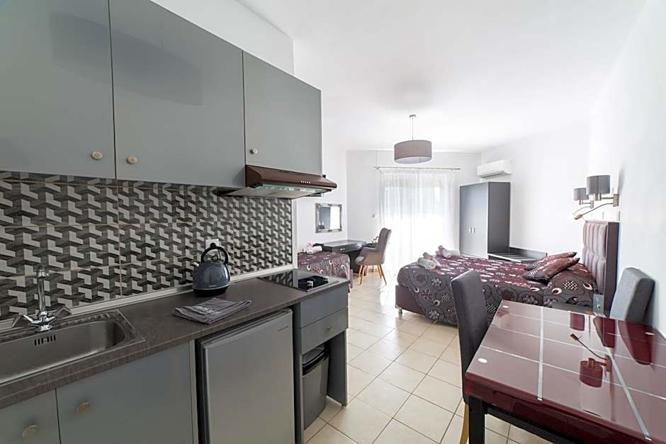 Anelia Boutique Studios & Apartments