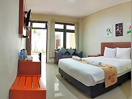 Standard Family Room