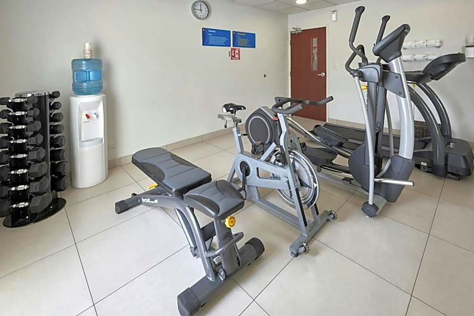 City Express by Marriott Lazaro Cardenas