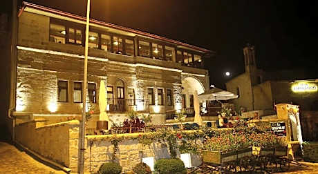 NOSTALJI CAVE SUIT HOTEL