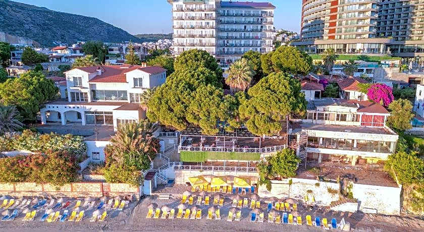 Arora Hotel
