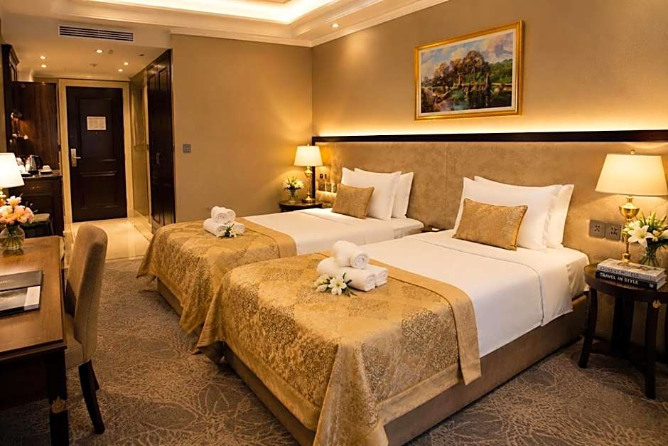 Premier Hotel