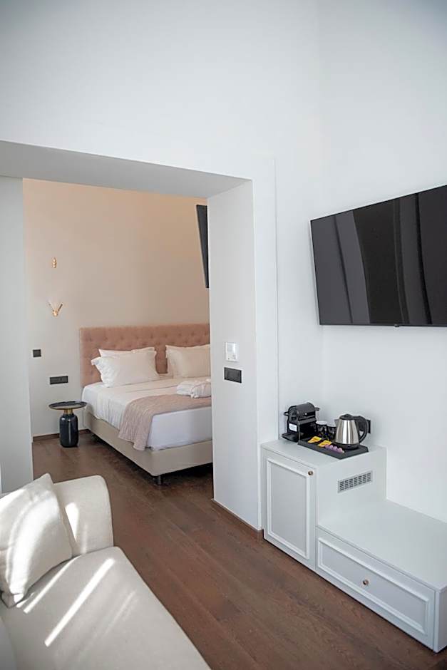 Jensen Luxury Suites