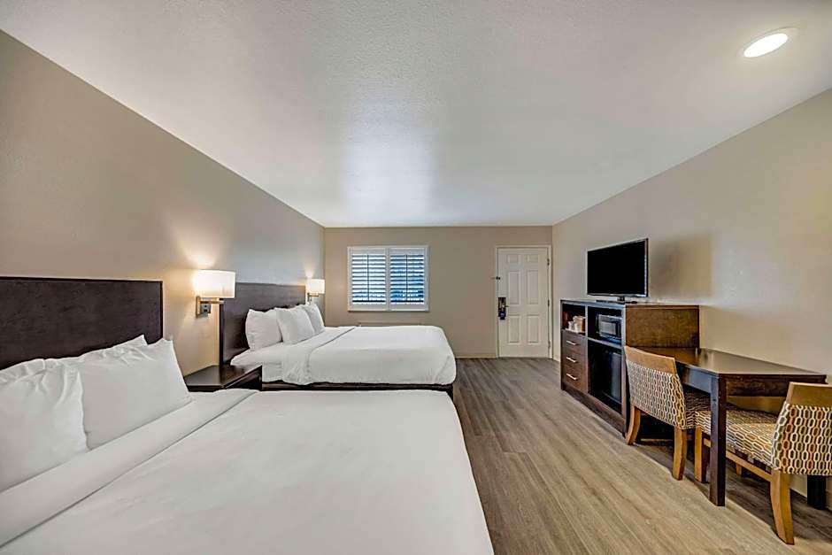 Comfort Inn Beach/Boardwalk Area