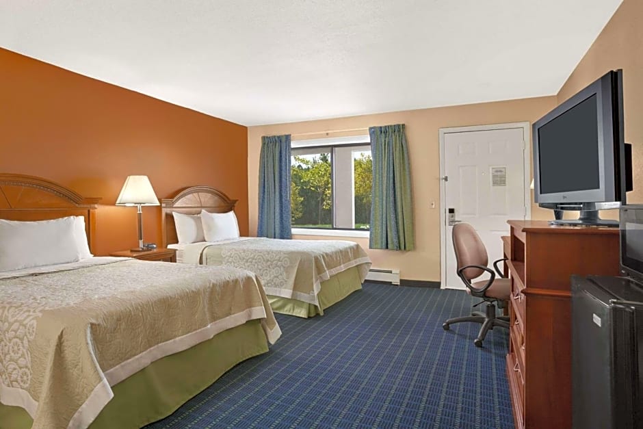 Days Inn by Wyndham Middletown