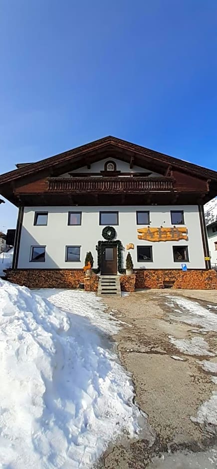 Alpen Lodge Berwang