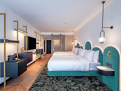 Family Queen Room with Two Queen Beds