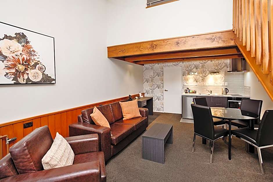 Balmoral Lodge Motel