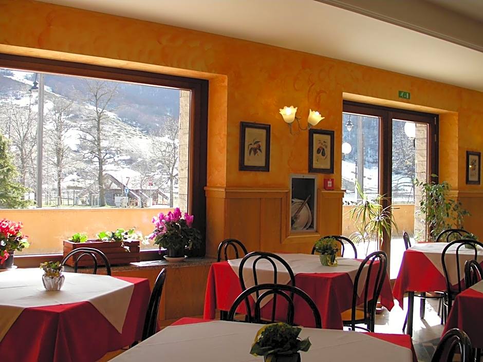 Alba Sporting Hotel