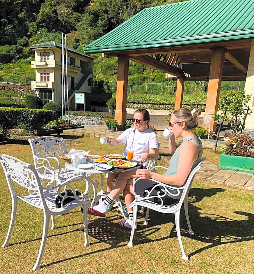 Tea Bush Hotel