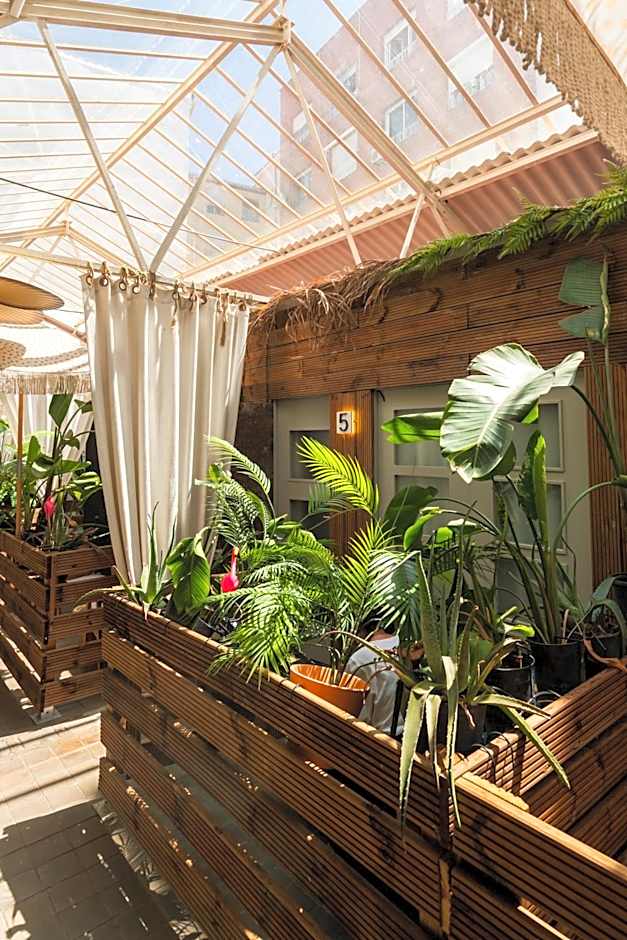 Hotel Life Gran Via Design