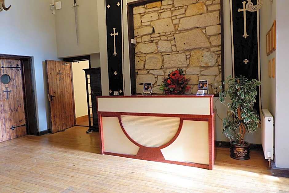 Broomhall Castle Hotel