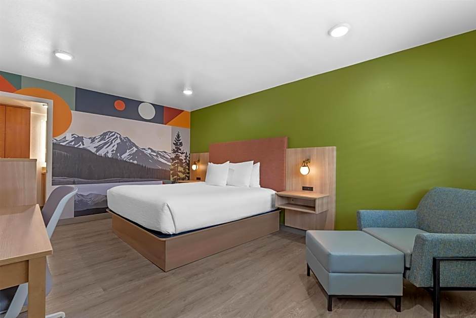 Best Western Plus Clocktower Inn