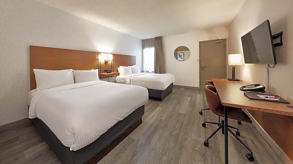 Canadas Best Value Inn - Toronto