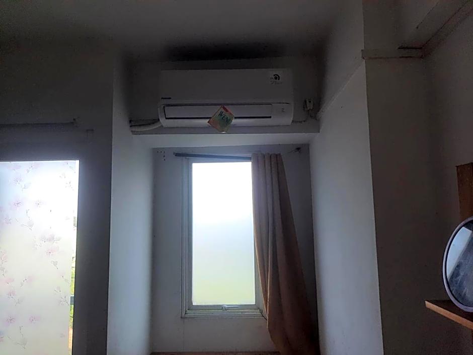 OYO Life 93140 Apartment Grand Sentraland By Fahri