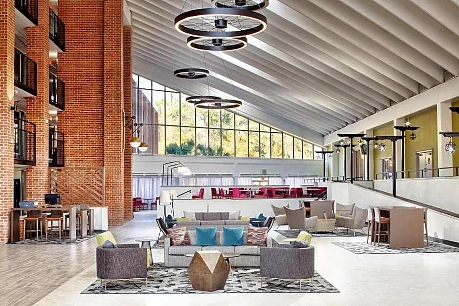 Hawthorn Extended Stay by Wyndham Columbia / Ft. Jackson