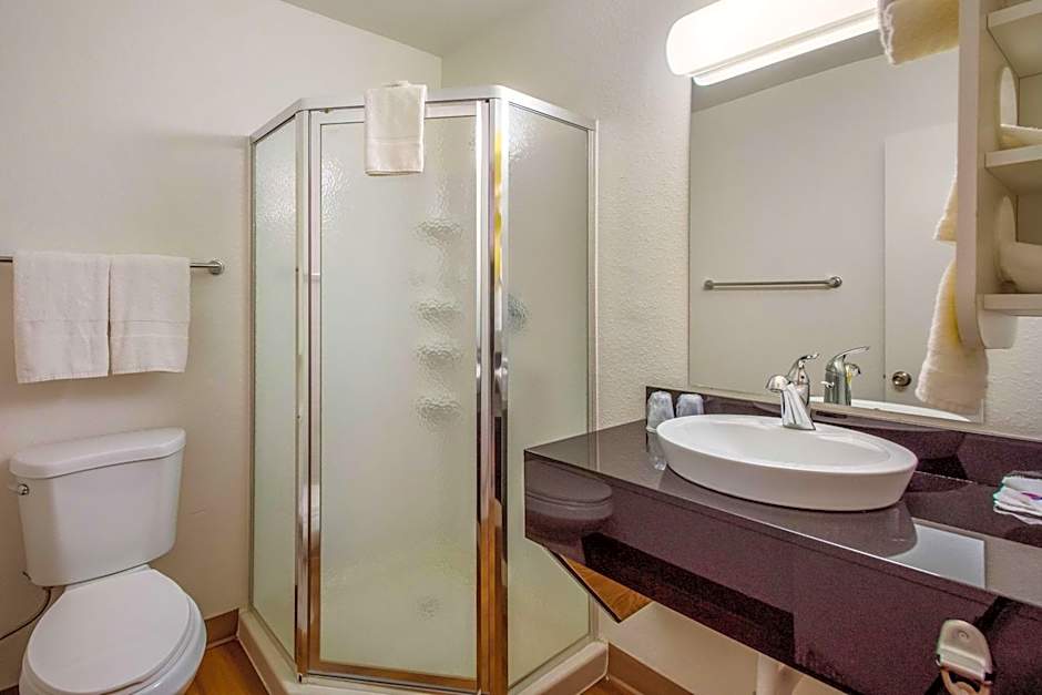 Motel 6-Youngtown, AZ - Phoenix - Sun City