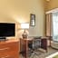 Comfort Inn & Suites Tuscumbia - Muscle Shoals