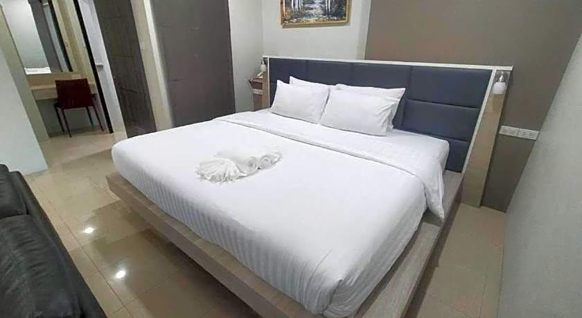 Sattahip 9 Boutique Hotel