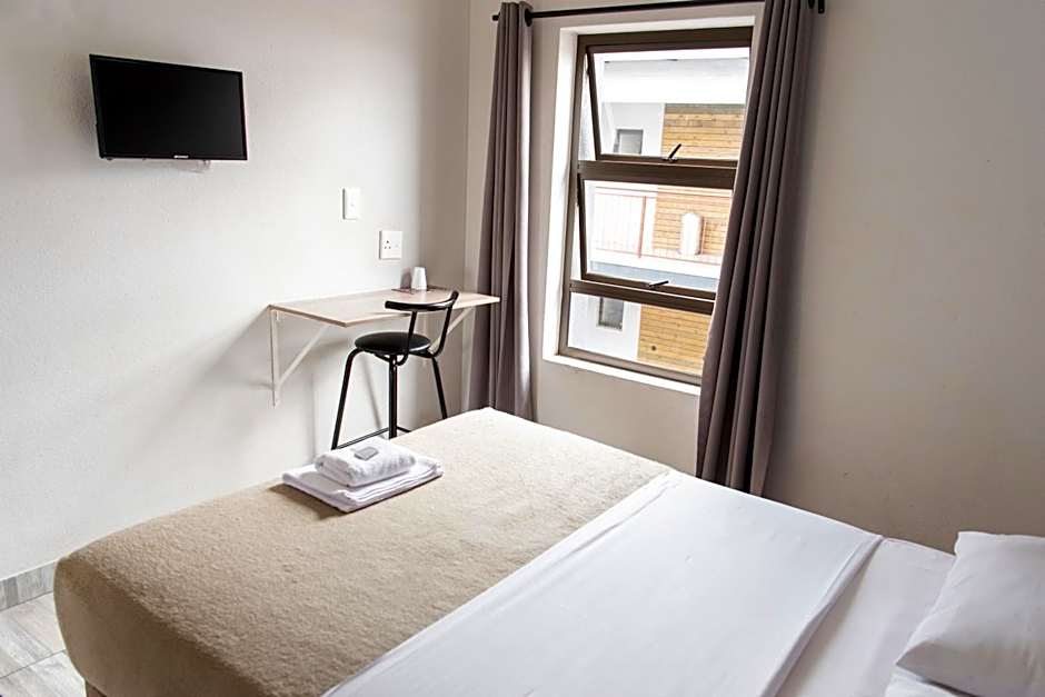 Ecomotel O.R.Tambo