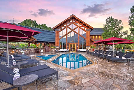 Mountain Lodge Telluride