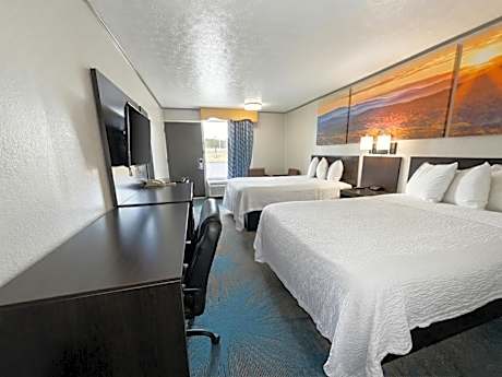 2 Double Beds, Non-Smoking
