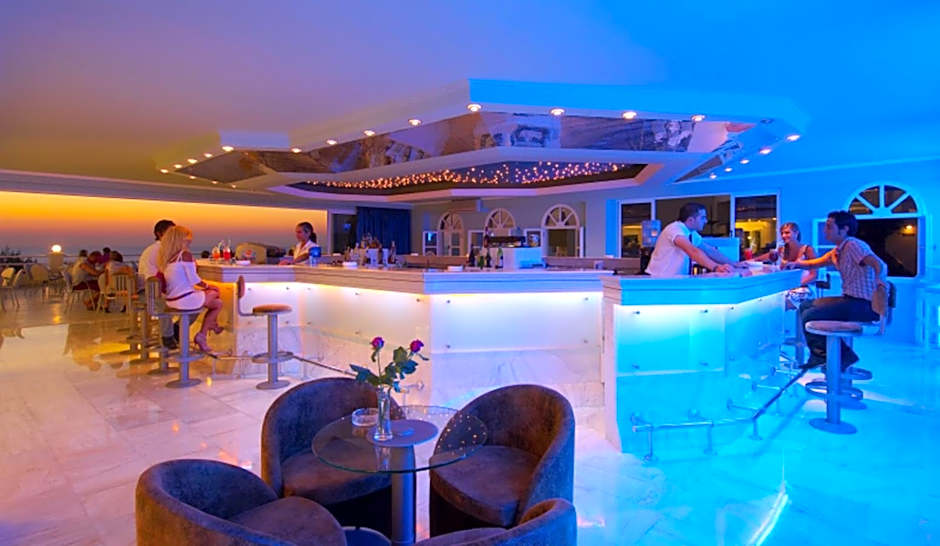 Bomo Rethymno Mare Royal & Water Park