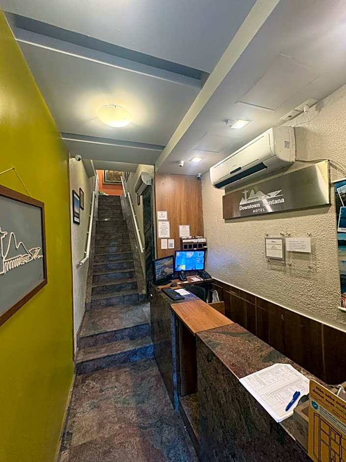 Downtown Santana Hotel