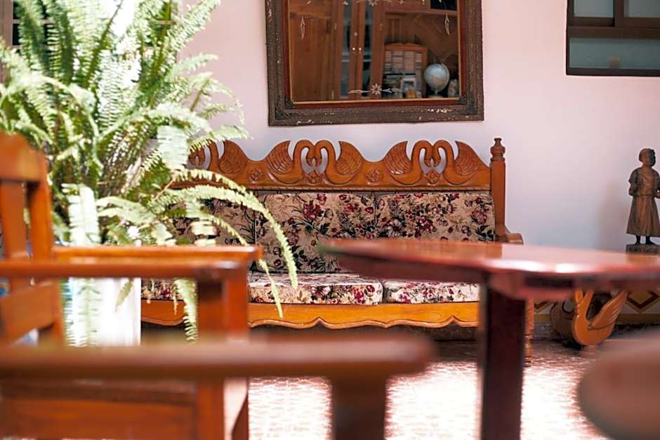 OYO Casa Rotter