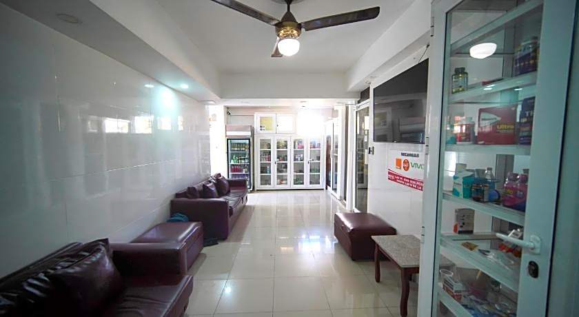 Tropical Island Apartahotel