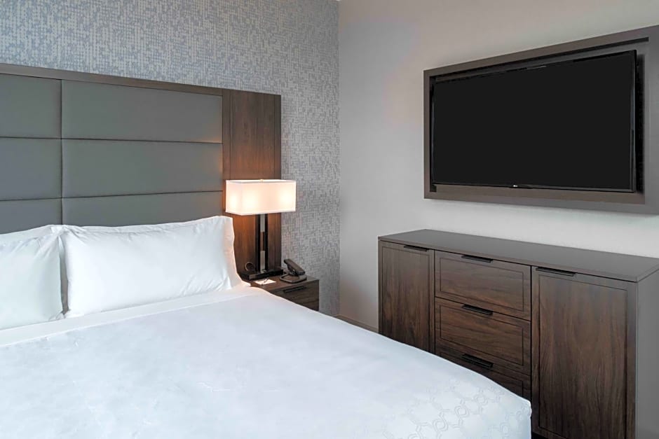 Holiday Inn Express Boston - Quincy By IHG