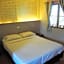 T & T Hostel Kanchanaburi