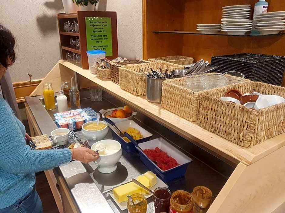 Logis Hôtel-restaurant Les Coudercous