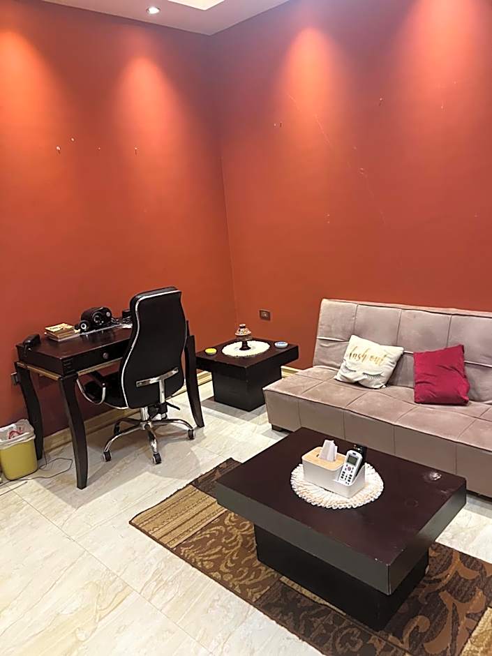 Super luxury flat near airport شقة سكنية قمة الفخامة والاتساع بقرب المولات التجارية و المطار