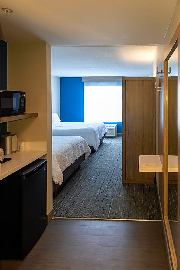 Holiday Inn Express Hotel & Suites Brockville By IHG