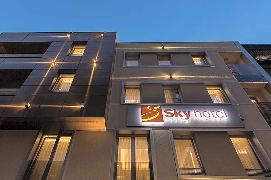 Sky Hotel