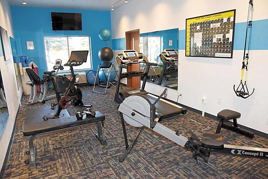 Wood River Inn & Suite