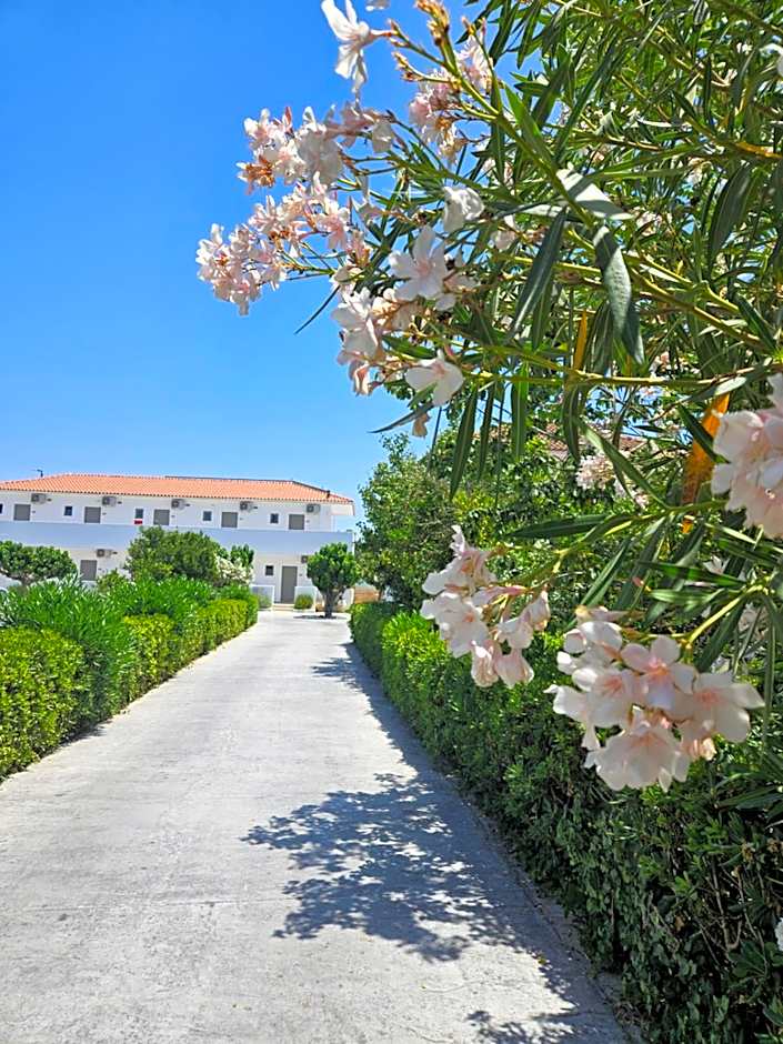 Cassiopeia Rooms & Suites