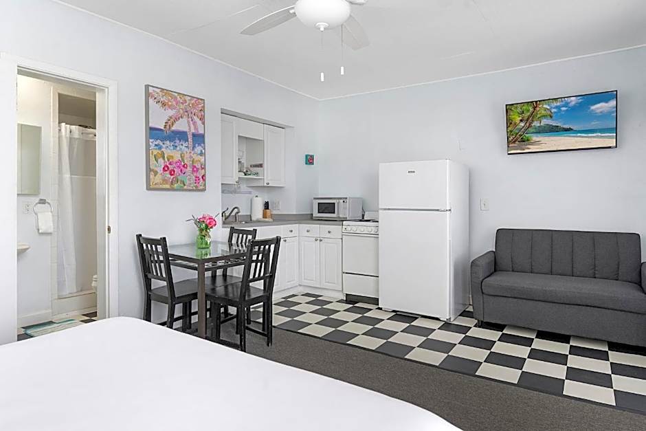 Sabal Palms Inn