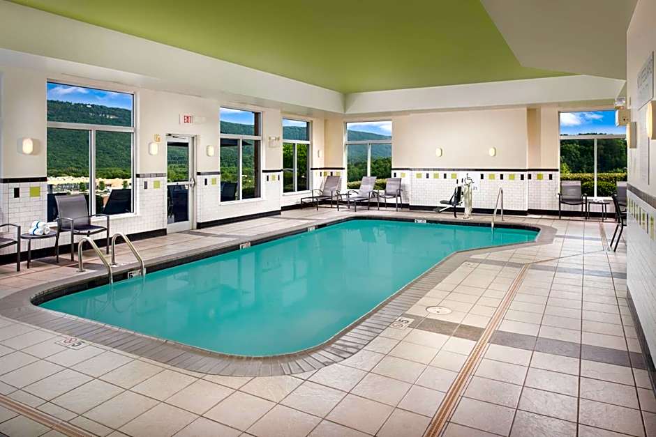 Fairfield Inn & Suites by Marriott Chattanooga I-24/Lookout Mountain
